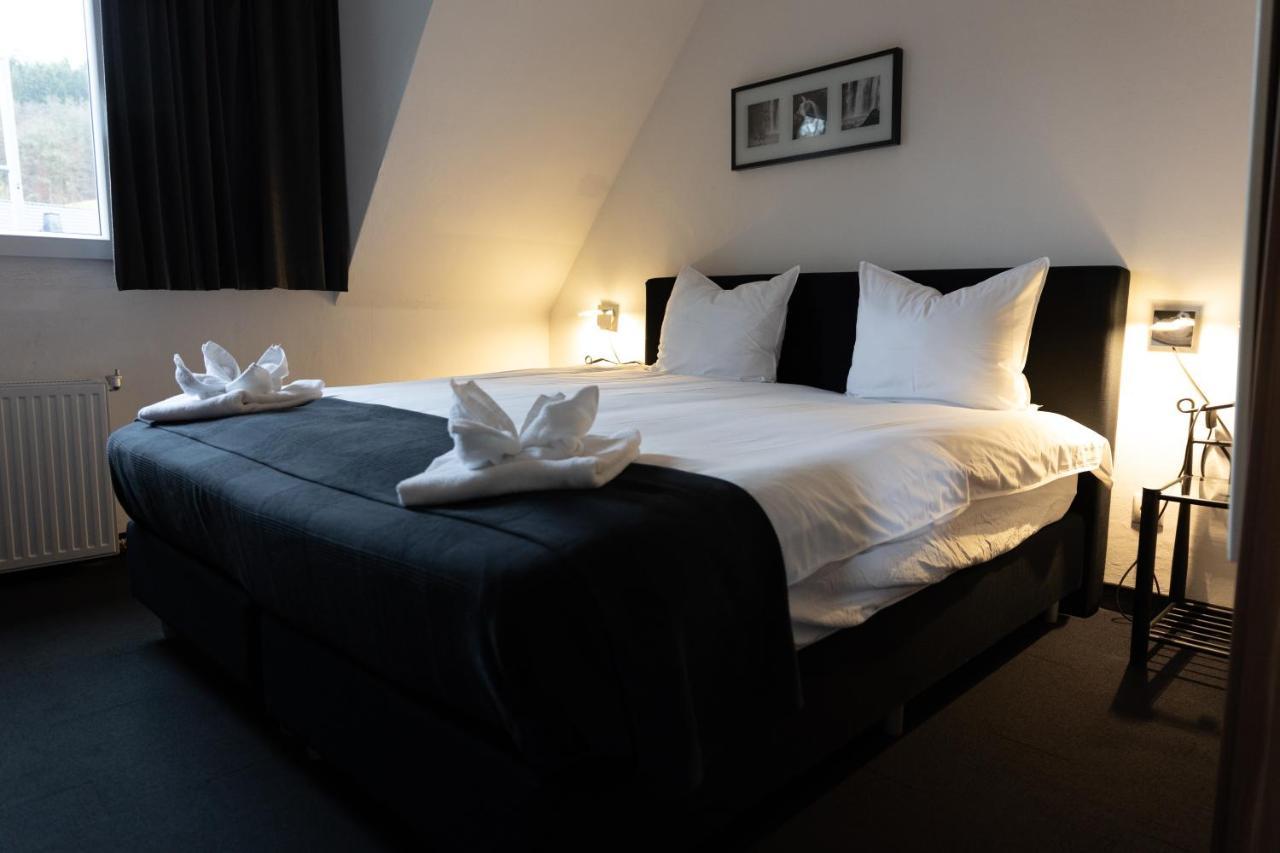 Hotel Tiefenhagen Sauerland Lennestadt Bagian luar foto