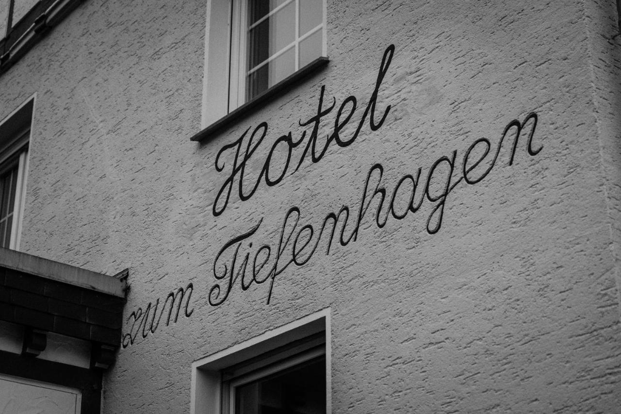 Hotel Tiefenhagen Sauerland Lennestadt Bagian luar foto