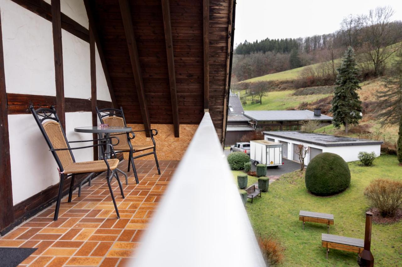 Hotel Tiefenhagen Sauerland Lennestadt Bagian luar foto
