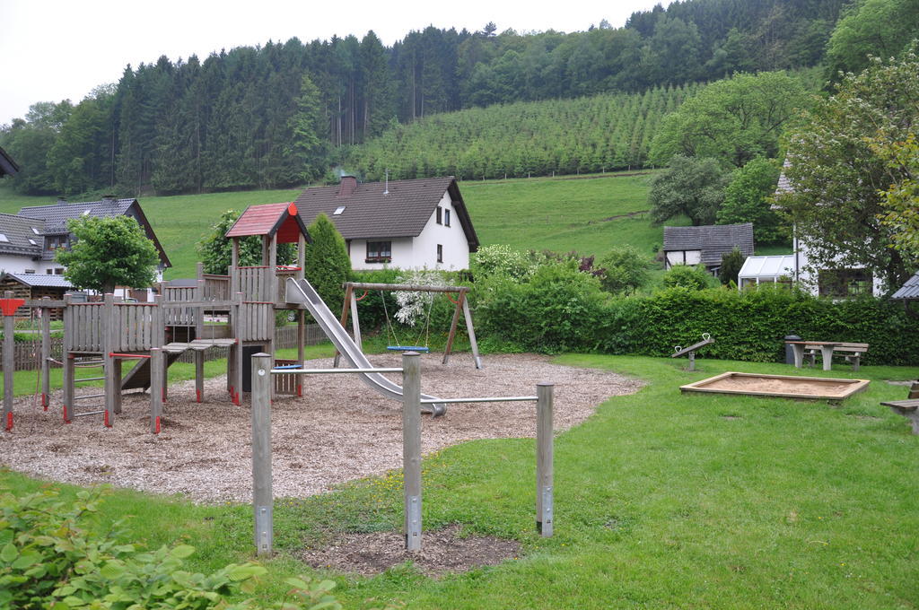 Hotel Tiefenhagen Sauerland Lennestadt Bagian luar foto