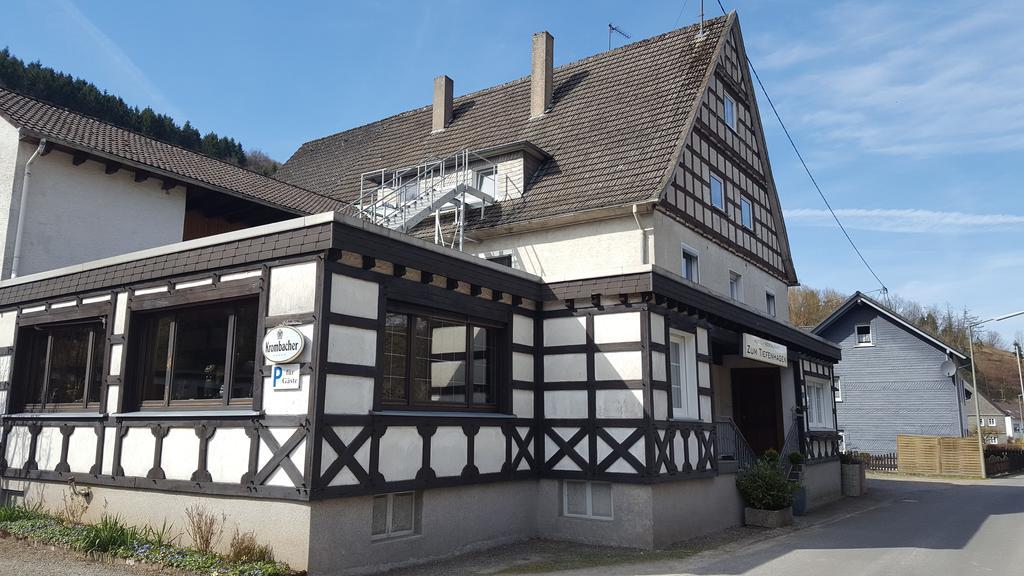 Hotel Tiefenhagen Sauerland Lennestadt Bagian luar foto